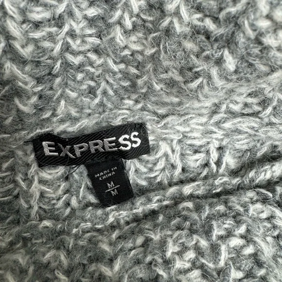 Express Turtleneck Sweater - Picture 6 of 7